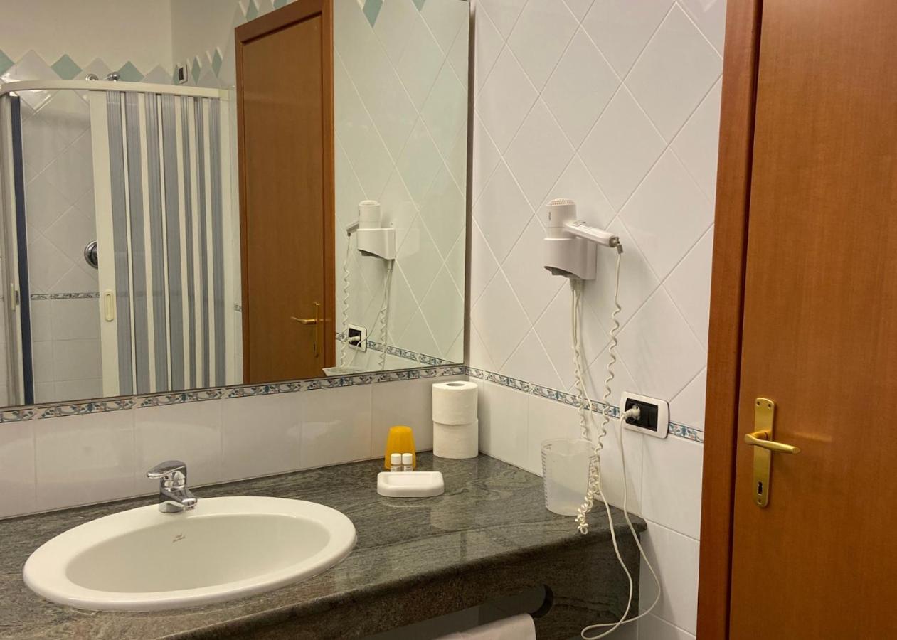 Terme Olympus Aparthotel Barano d'Ischia Exterior photo